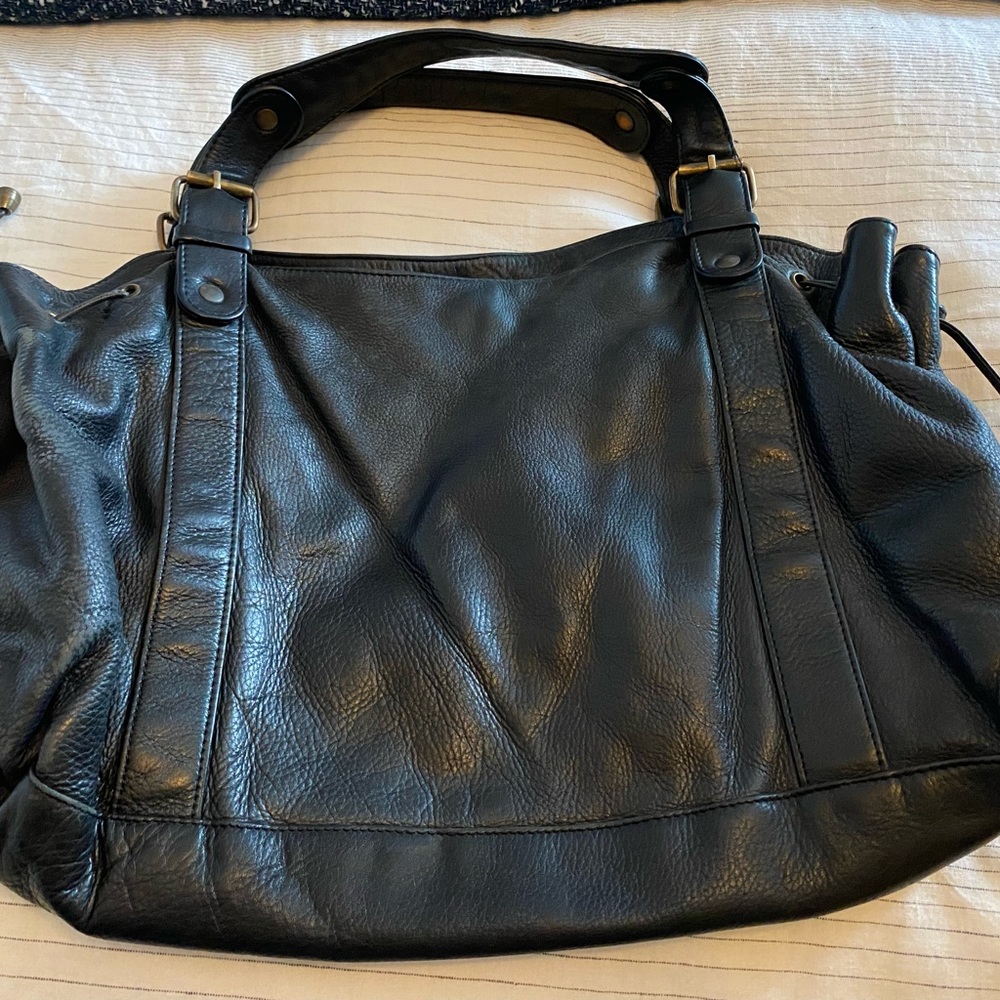 Gerard Darel leather handbag in Black